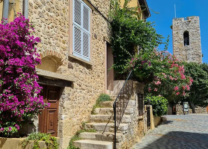 Casalionelantibes 70 Sqm Apartment With Garden And Parking
